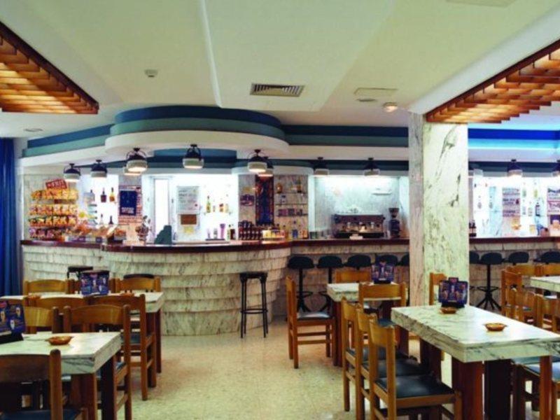 Clipper Affiliated By Fergus "Youth Recommended" Lloret de Mar Exterior photo